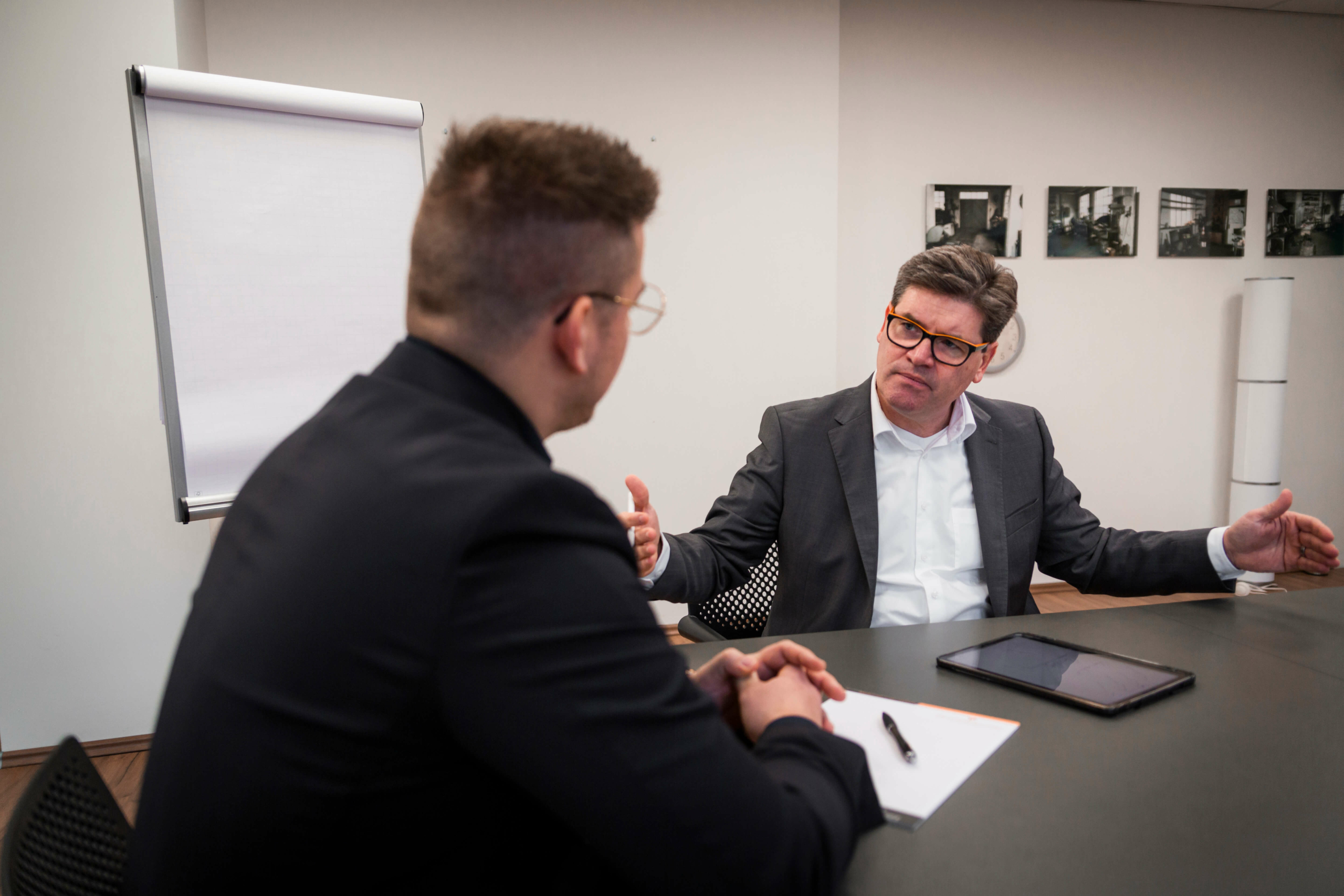 Ihre Ansprechpartner Im Personal – IUED